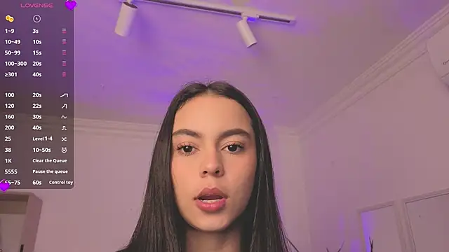 Aleejaa   online show from 04-30-26, 11:28