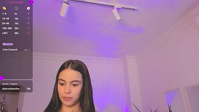 Aleejaa   online show from 04-21-26, 11:39