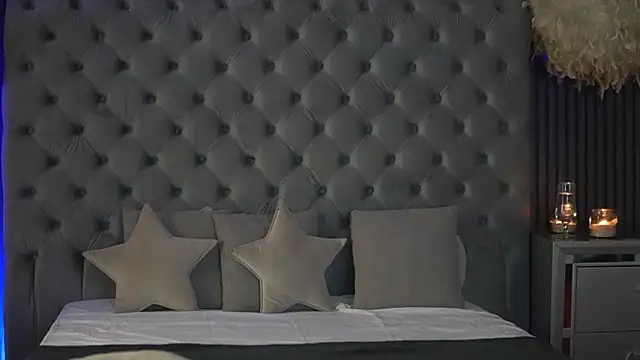 AmelyNoir online show from 10-24-25, 06:18