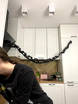 Snapshot of MartiniiSelenna chatting on 10-27-25, 06:36 MartiniiSelenna online show from 10-27-25, 06:36