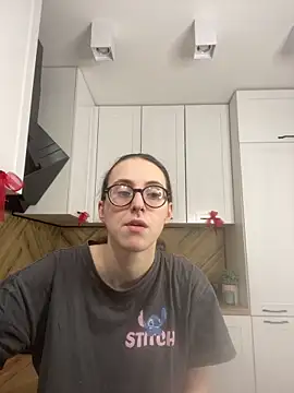 Snapshot of MartiniiSelenna chatting on 12-23-25, 06:56 MartiniiSelenna online show from 12-23-25, 06:56