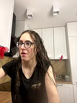 Snapshot of MartiniiSelenna chatting on 01-09-26, 06:53 MartiniiSelenna online show from 01-09-26, 06:53