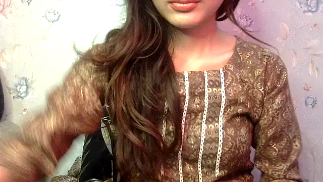 Snapshot of binisa_45 chatting on 12-13-24, 05:32 binisa 45 online show from 12-13-24, 05:32