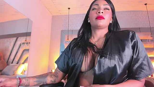 Snapshot of AngelineHeet chatting on 07-01-26, 03:40 AngelineHeet online show from 07-01-26, 03:40