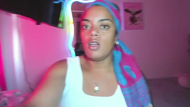 ladyrd1 online show from 01-12-26, 08:47