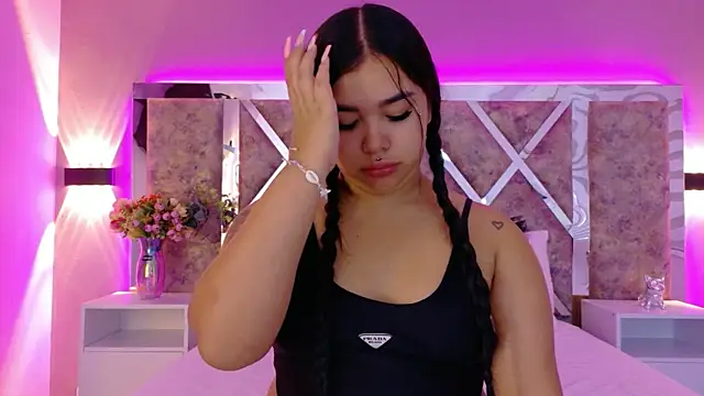 MarianaGarciaa   online show from 09-20-25, 11:26