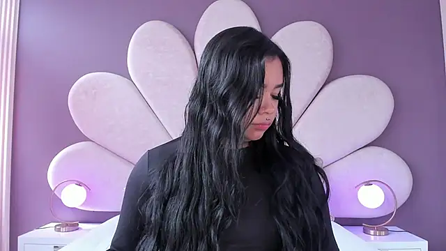 MarianaGarciaa   online show from 09-25-25, 07:09