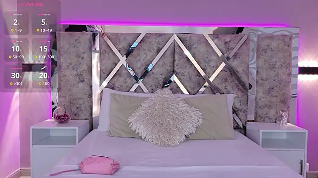 MarianaGarciaa   online show from 11-14-25, 07:17