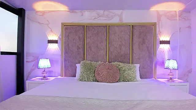 MarianaGarciaa   online show from 09-16-25, 11:44