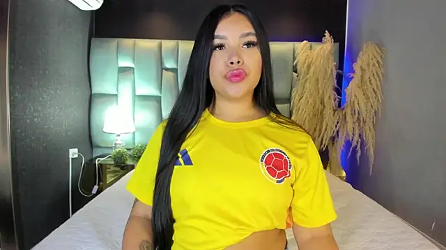 Snapshot of MarianaGarciaa__ chatting on 06-16-26, 07:58 MarianaGarciaa online show from 06-16-26, 07:58