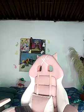 lovely kitt online show from 04-11-26, 03:14