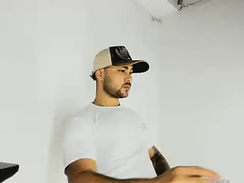 Sebas-hott online show from 11-01-25, 10:36