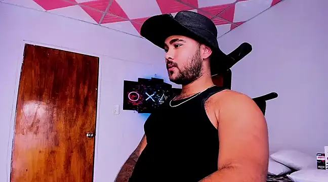 Sebas-hott online show from 01-19-25, 07:57