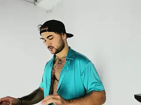 Sebas-hott online show from 11-06-25, 09:30