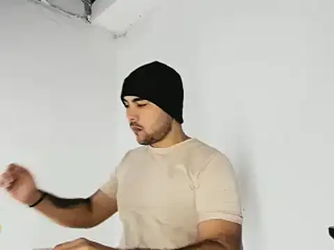 Sebas-hott online show from 10-28-25, 11:03