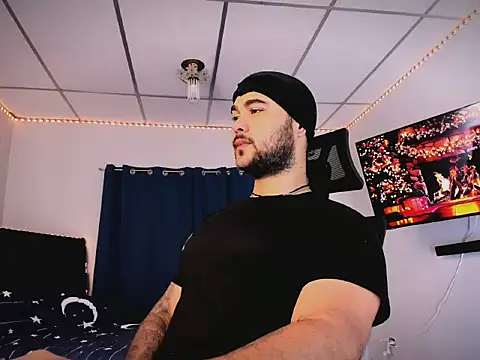 Sebas-hott online show from 12-17-25, 10:26