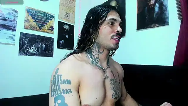 Snapshot of Van_Velckan chatting on 04-22-26, 05:47 Van Velckan online show from 04-22-26, 05:47