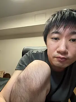Snapshot of kentyken chatting on 10-15-25, 02:25 kentyken online show from 10-15-25, 02:25