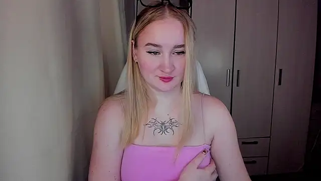 KeiraNight online show from 02-13-26, 03:50