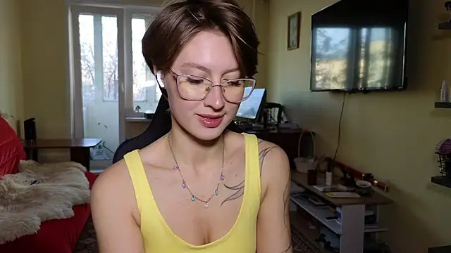 MalvinaBlum online show from 10-31-25, 02:30