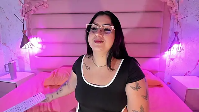 sabrinamilani online show from 01-19-26, 03:21