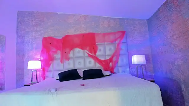 sabrinamilani online show from 10-22-25, 03:06