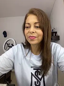 Anto Naranjo online show from 03-06-25, 01:24