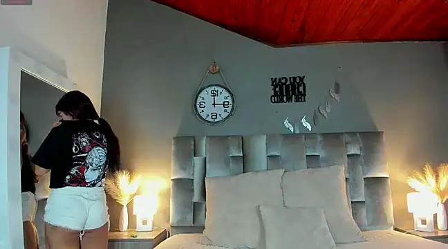 Snapshot of alaia-rogers chatting on 02-28-25, 11:36 alaia-rogers online show from 02-28-25, 11:36