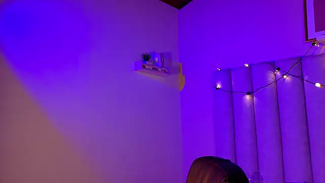 alaia-rogers online show from 11-12-25, 11:36