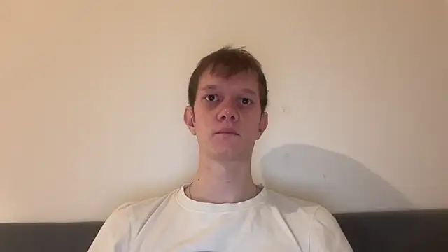 Snapshot of Cube933 chatting on 10-25-25, 09:48 Cube933 online show from 10-25-25, 09:48