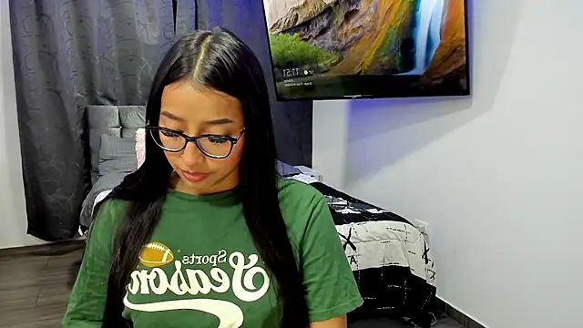 Snapshot of isa_bellaa0 chatting on 12-21-24, 04:52 isa bellaa0 online show from 12-21-24, 04:52