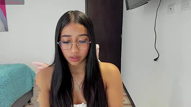 Snapshot of isa_bellaa0 chatting on 03-02-25, 12:31 isa bellaa0 online show from 03-02-25, 12:31