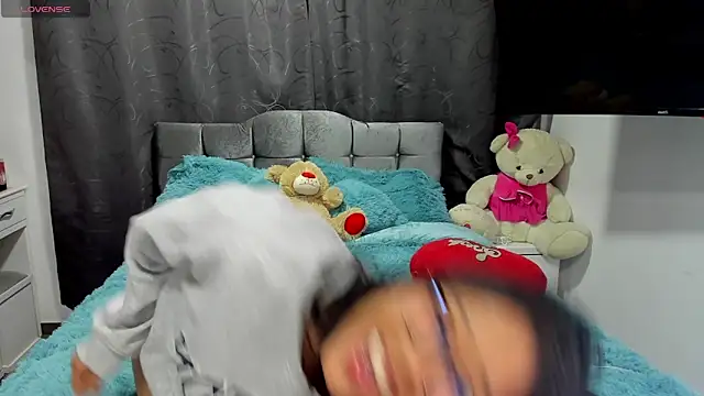 Snapshot of isa_bellaa0 chatting on 01-20-25, 06:21 isa bellaa0 online show from 01-20-25, 06:21