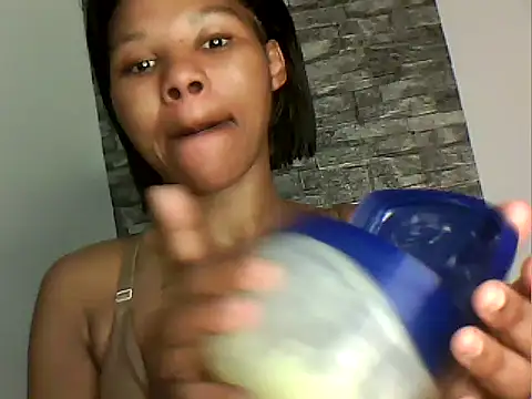 MAZINGDIVA1994 online show from 03-28-26, 07:15