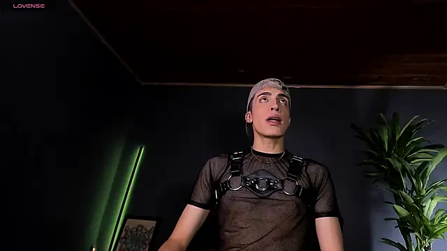 Angel Snowhotxxx online show from 11-28-25, 11:16