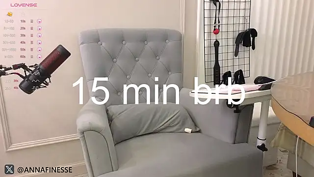 mistress anna dame online show from 03-13-25, 07:17