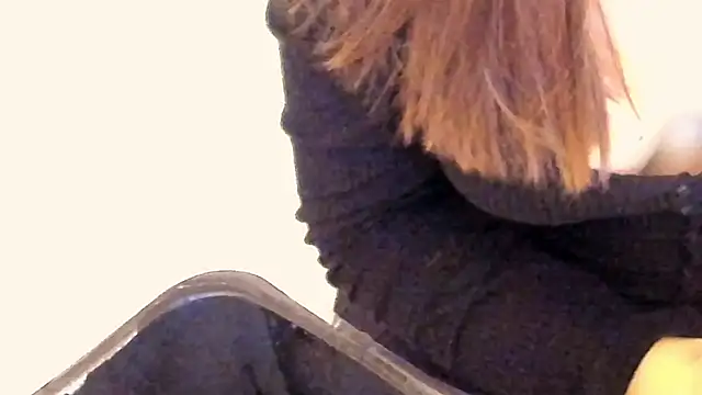 IceDanielles online show from 12-20-25, 01:25