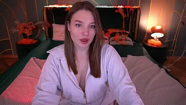 IceDanielles online show from 10-25-25, 12:39