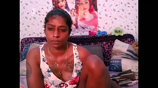 Snapshot of Harl3ysugar4u chatting on 01-12-26, 06:42 Harl3ysugar4u online show from 01-12-26, 06:42