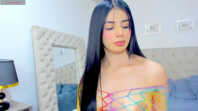 Snapshot of carlaperez_ chatting on 06-17-26, 12:11 carlaperez online show from 06-17-26, 12:11