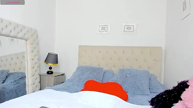 carlaperez  online show from 03-19-26, 02:22