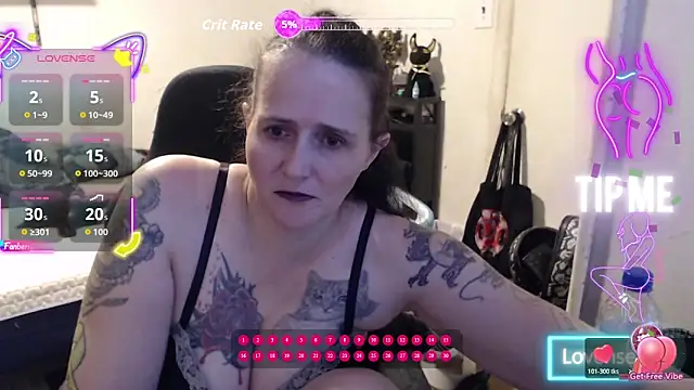 Snapshot of Demonicmiss chatting on 05-22-26, 12:25 Demonicmiss online show from 05-22-26, 12:25