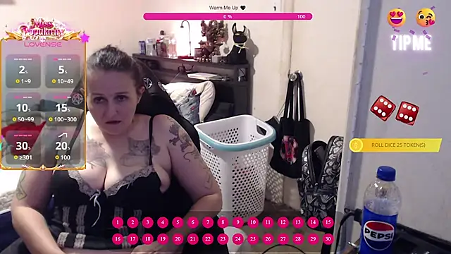 Snapshot of Demonicmiss chatting on 05-24-26, 12:38 Demonicmiss online show from 05-24-26, 12:38