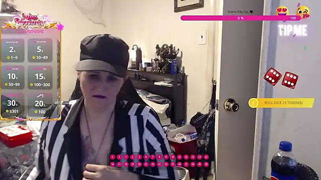 Snapshot of Demonicmiss chatting on 06-16-26, 01:11 Demonicmiss online show from 06-16-26, 01:11