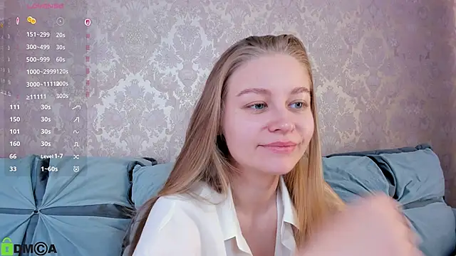 Snapshot of Polumna_cute chatting on 09-27-25, 01:17 Polumna cute online show from 09-27-25, 01:17