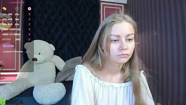 Snapshot of Polumna_cute chatting on 05-02-26, 01:38 Polumna cute online show from 05-02-26, 01:38