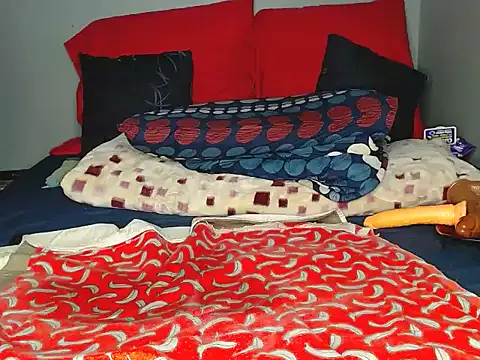 Snapshot of fatafricanqueen chatting on 06-17-26, 10:41 fatafricanqueen online show from 06-17-26, 10:41