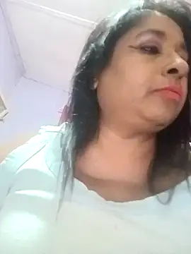 Snapshot of raniofsex02 chatting on 09-28-25, 06:04 raniofsex02 online show from 09-28-25, 06:04