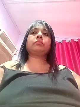 Snapshot of raniofsex02 chatting on 09-27-25, 01:06 raniofsex02 online show from 09-27-25, 01:06