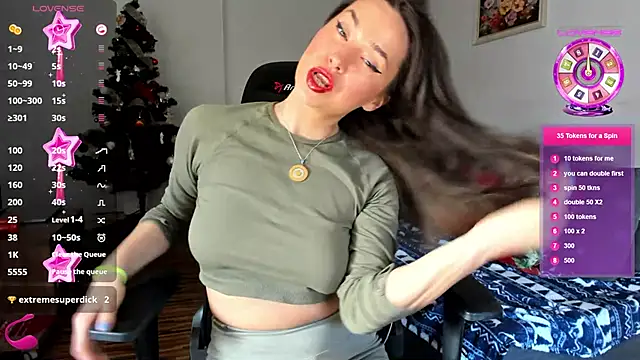 Snapshot of PlayfulGoddess chatting on 01-23-25, 11:58 PlayfulGoddess online show from 01-23-25, 11:58